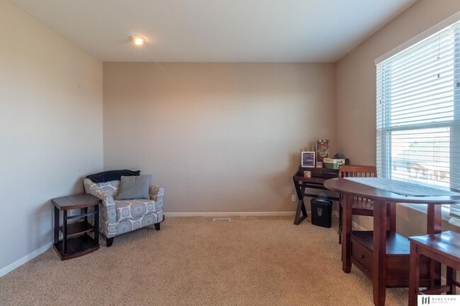 Building Photo - 8717 S 67th St