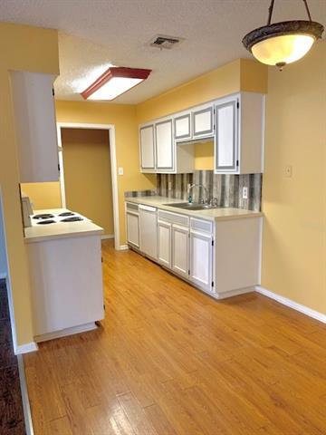Building Photo - 717 Bluebonnet Dr