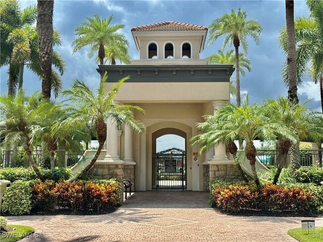 Building Photo - 2048 Painted Palm Dr