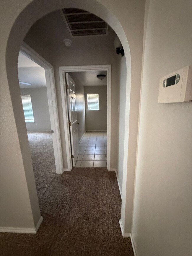 Building Photo - 4407 Trevino St