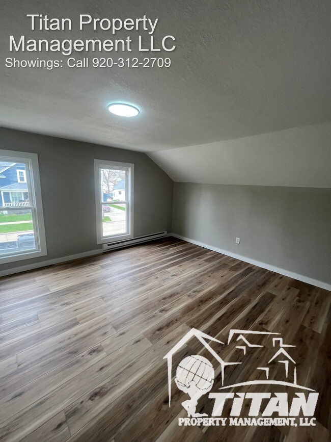 Building Photo - 510 Grove St