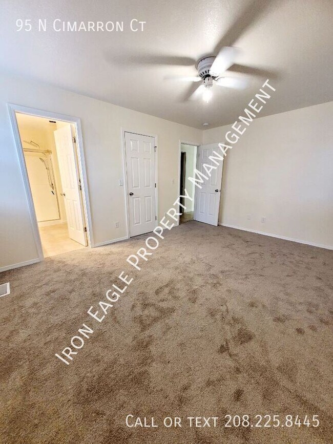 Building Photo - 95 N Cimarron Ct