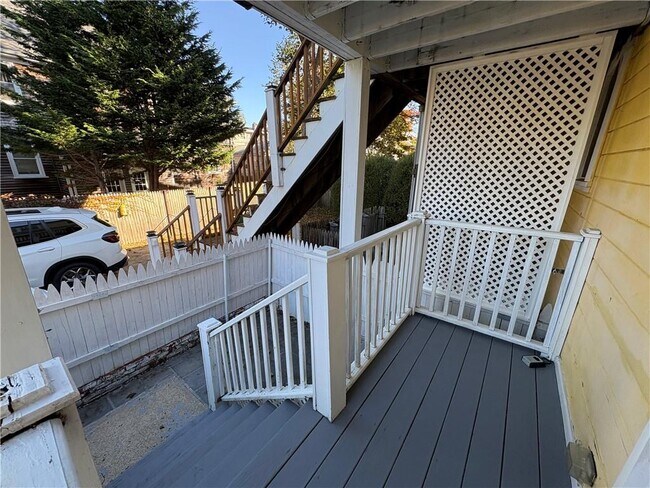 Building Photo - 22 Stockholm St