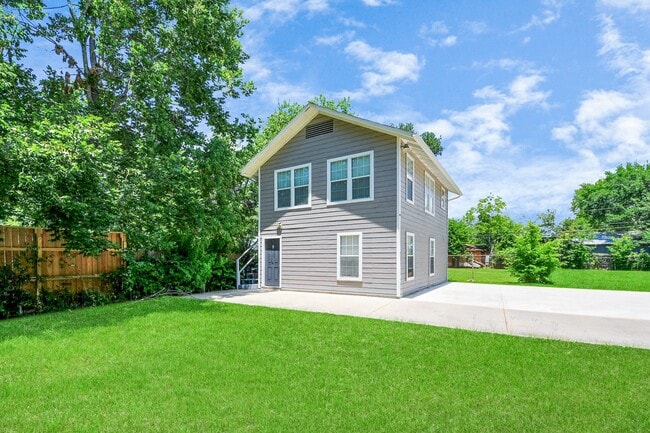 Primary Photo - 7309 Moline St
