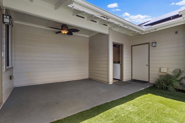 Building Photo - 3BD/3BA Ka Makana Townhouse | 2-Car Garage, Ensuite Baths & Community Pool