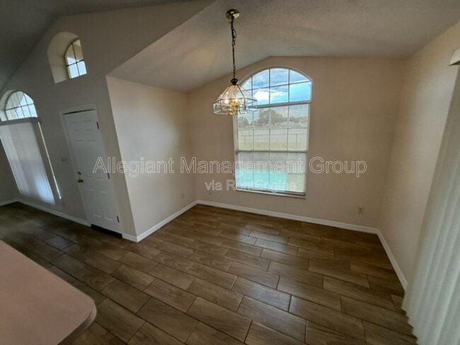 Building Photo - 2362 Harbor Town Dr
