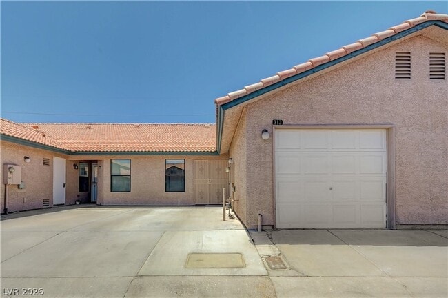 Building Photo - 313 Crosswind Way