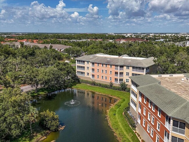 Building Photo - 5122 Manorwood Dr