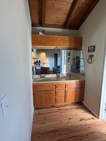 Building Photo - 4061 Taos Dr