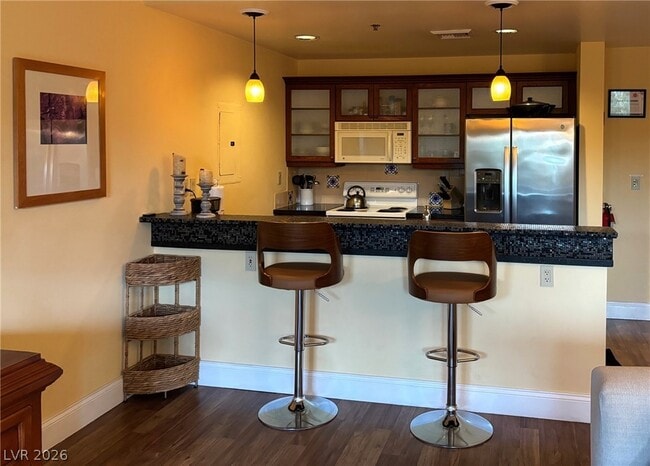 Building Photo - 30 Strada Di Villaggio