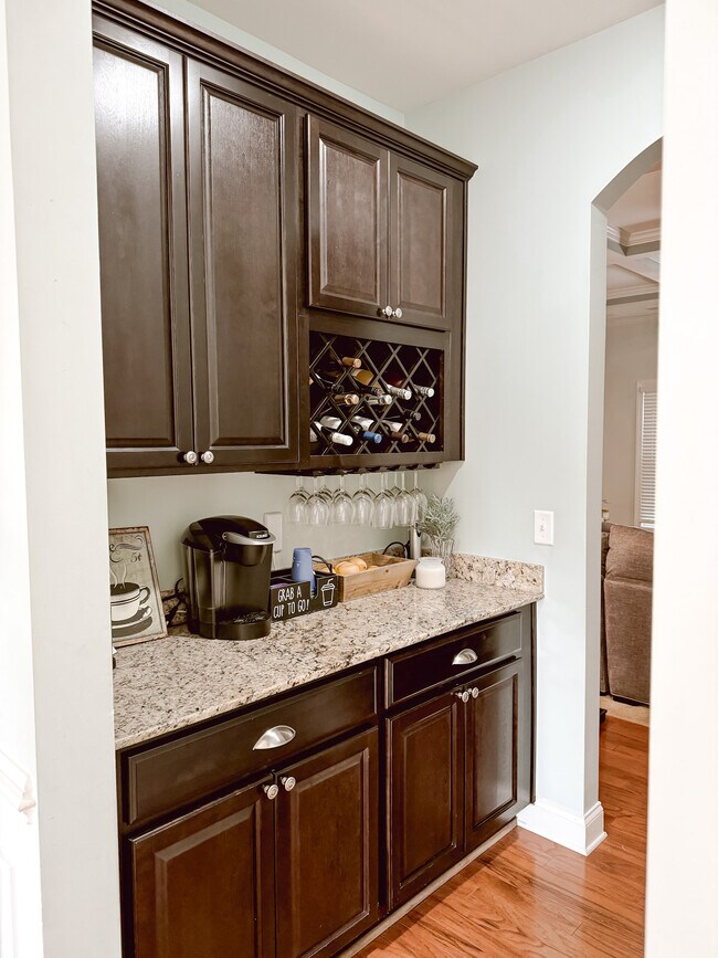 Building Photo - 854 Centennial Dr
