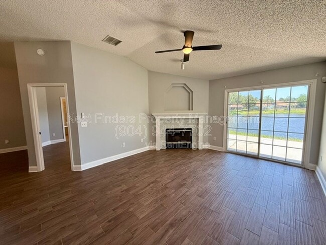 Building Photo - 3139 Mountain Ash Rd E