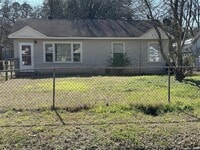 Building Photo - 1722 Crouson St