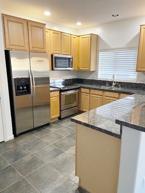 kitchen - 14000 N 94th St