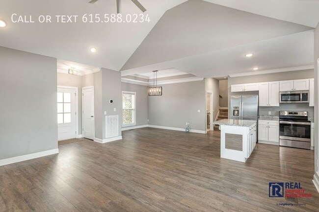 Building Photo - 1318 Summer Station Dr