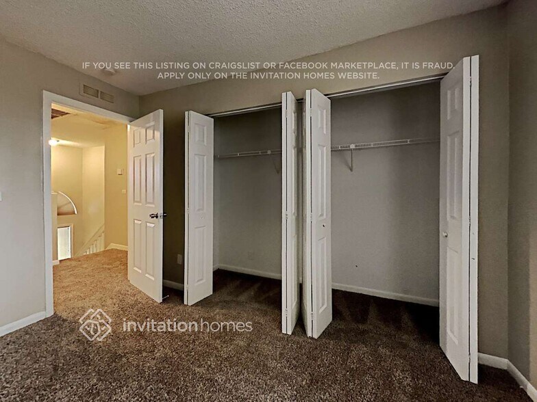 Building Photo - 3715 NW 107th Terrace