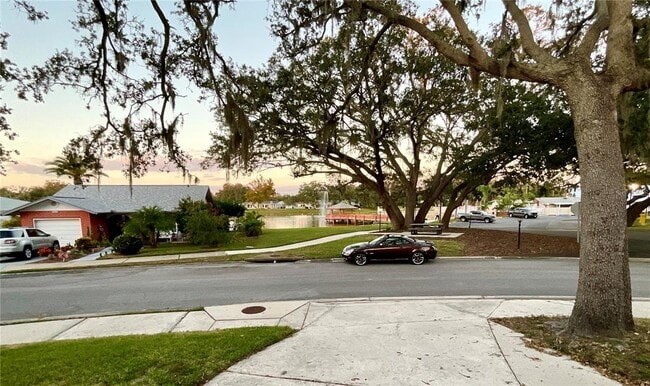 Building Photo - 10605 Timber Ln