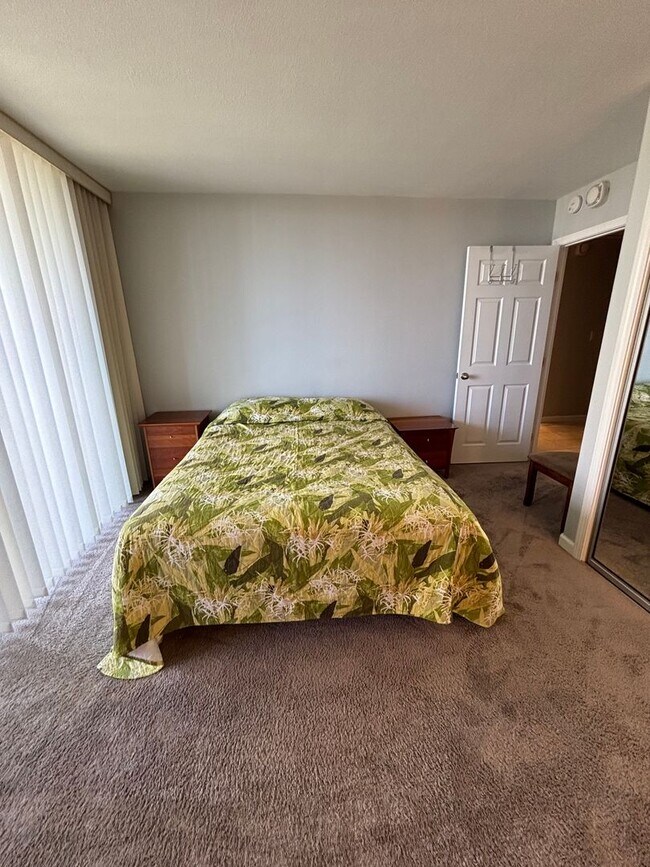 Building Photo - Fully Furnished One Bedroom Rental In Aiea