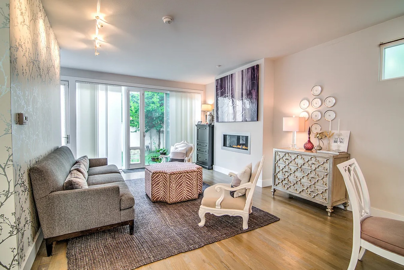 Building Photo - 2945 Umatilla St