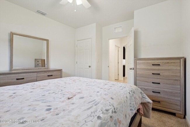 Building Photo - 560 Lumber Jack Pl