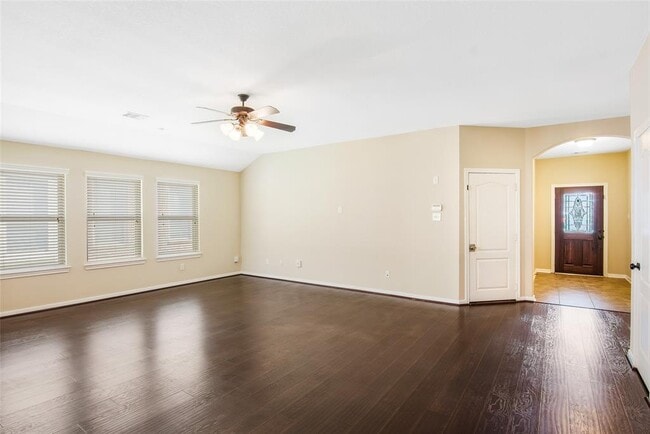 Building Photo - 21827 Mount Hunt Dr