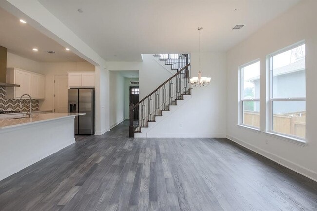 Building Photo - 5204 Watusi Bend