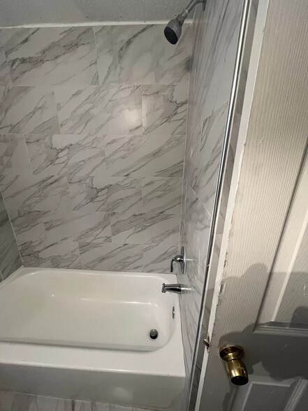 Building Photo - 1035 Maynard St