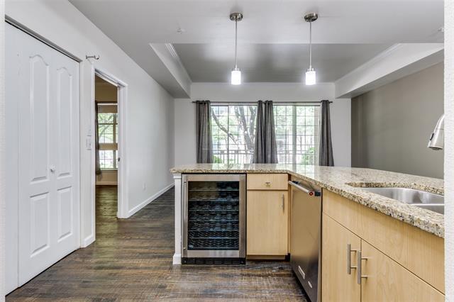 Building Photo - 3225 Turtle Creek Blvd Blvd