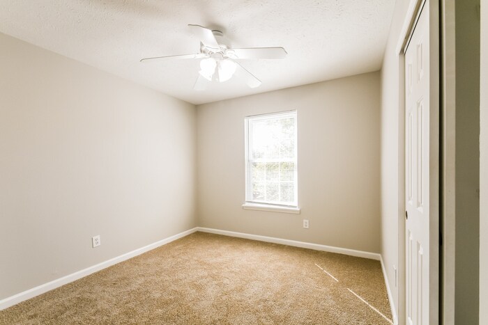 Building Photo - 19541 Jena Dr