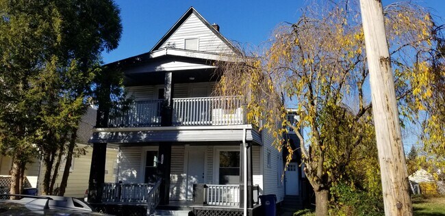 Building Photo - 7408 Dudley Ave