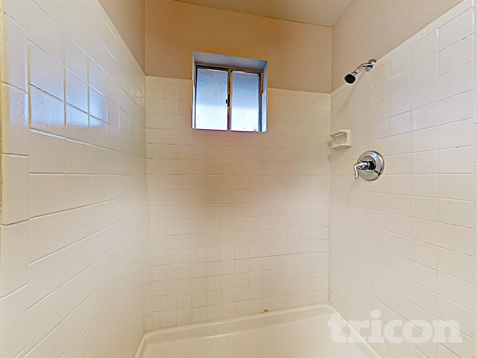 Building Photo - 3921 W Rue De Lamour Ave