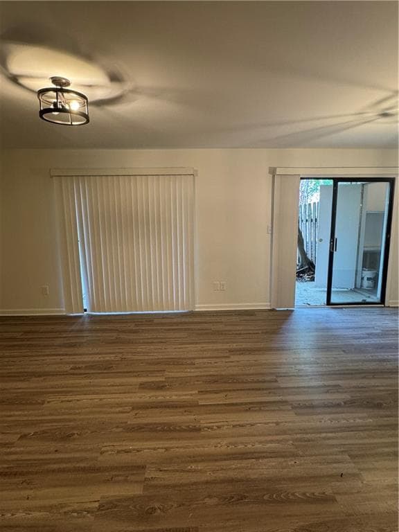 Building Photo - 728 Hanover Ln SE