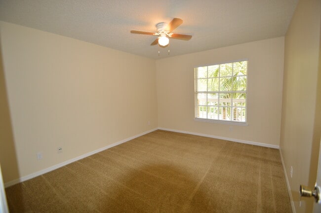 Building Photo - 1051 S Hiawassee Rd