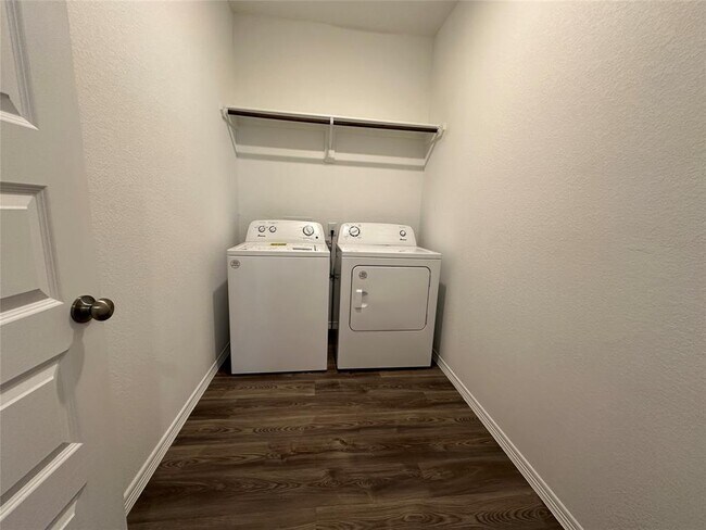 Building Photo - 25628 Microstar Wy