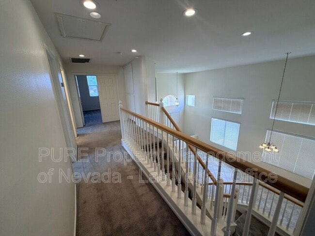 Building Photo - 925 Lexington Cross Dr