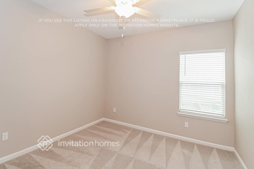 Building Photo - 7954 Thyme Trl