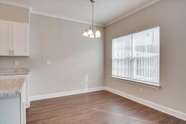 Building Photo - Villages at Goshen: 3 Bedroom / 2.5 Bath / Garage