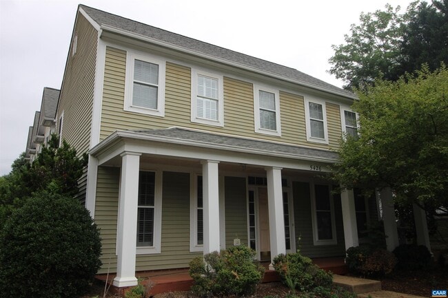 Building Photo - 5426 Hill Top St