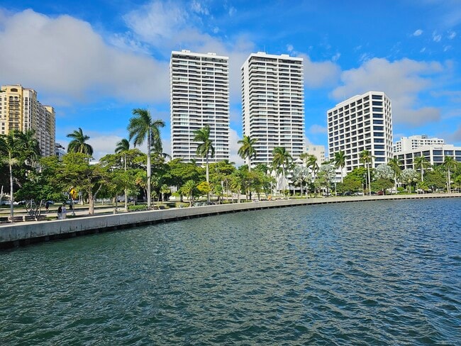 Building Photo - 4500 S Ocean Blvd