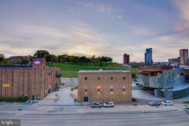 Building Photo - 801 Key Hwy