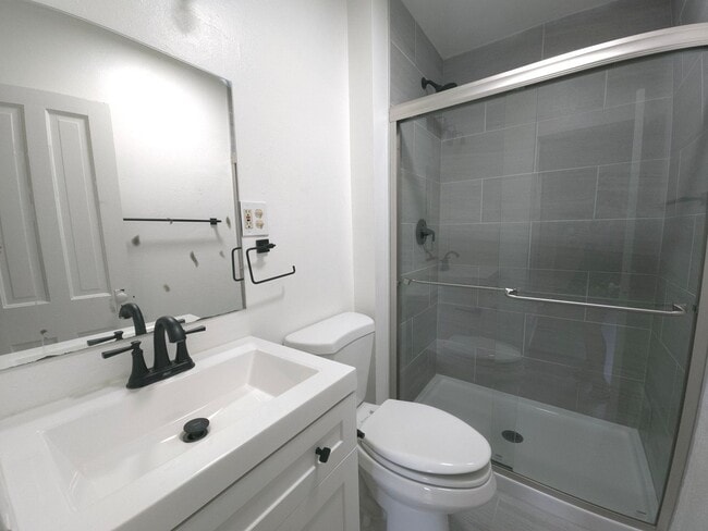 Building Photo - 2473 20th St