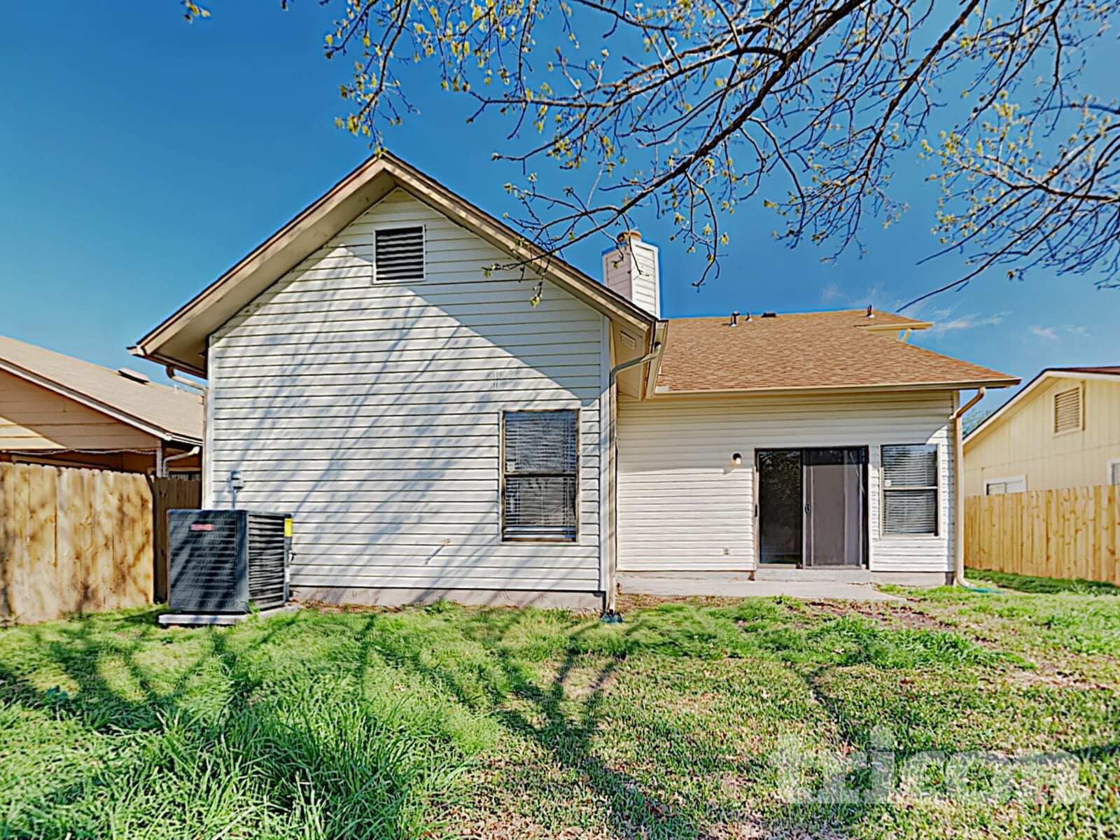 Building Photo - 8058 Pioneer Trail Dr