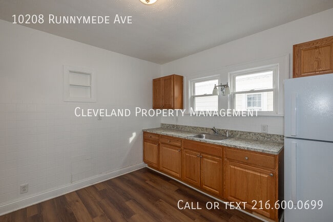 Building Photo - 10208 Runnymede Ave