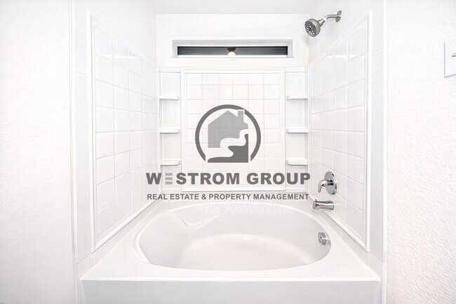 Building Photo - 2632 Gains Mill Dr