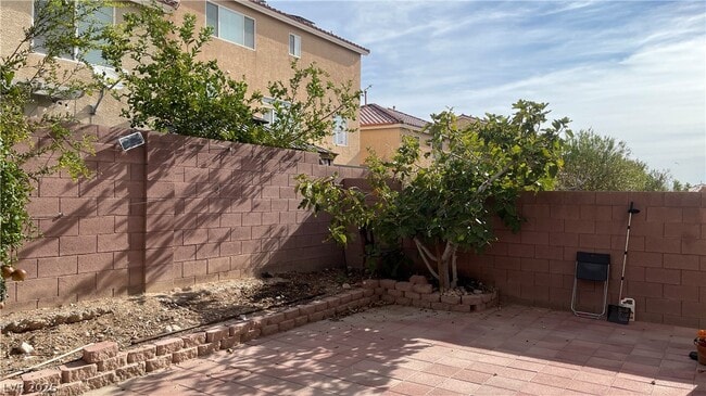Building Photo - 6384 Stag Hollow Ct