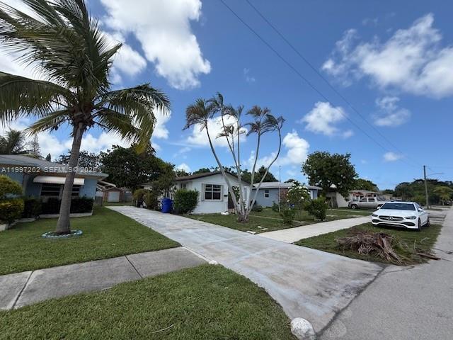 Building Photo - 2711 Dewey St