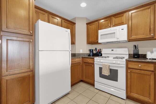 Building Photo - 7655 Heritage Crossing Way