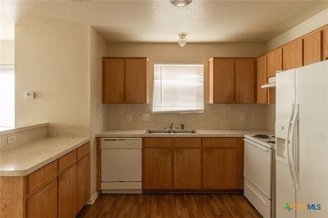 Building Photo - 4101 Gus Dr