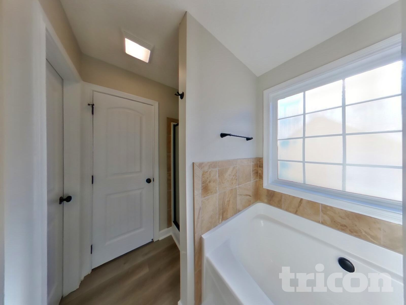 Building Photo - 3657 Fox Tail Dr