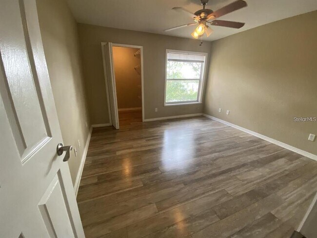 Building Photo - 7618 Pissarro Dr